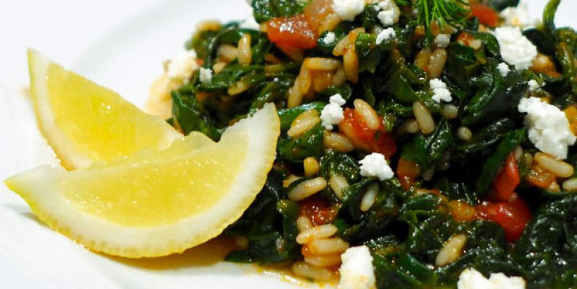 A super healthy and delicious traditional Greek spinach and rice recipe